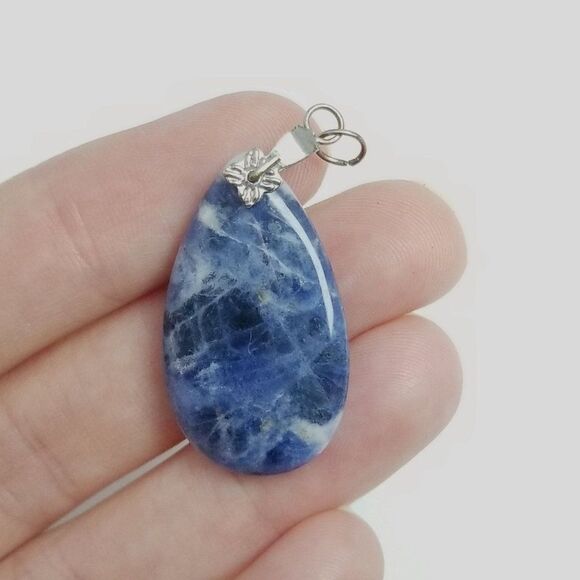 Vintage Blue Stone Drop Shape Pendant, Silver Tone Seteting, Estate - Picture 4 of 5